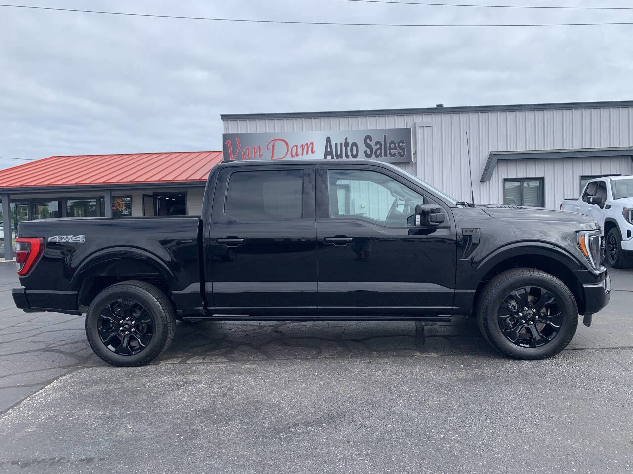 Used 2023 Ford F150 Lariat w/ Equipment Group 502A High image 2