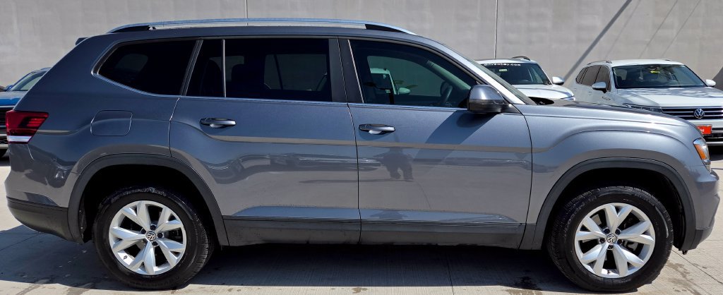 Used 2018 Volkswagen Atlas Launch Edition FWD image 5
