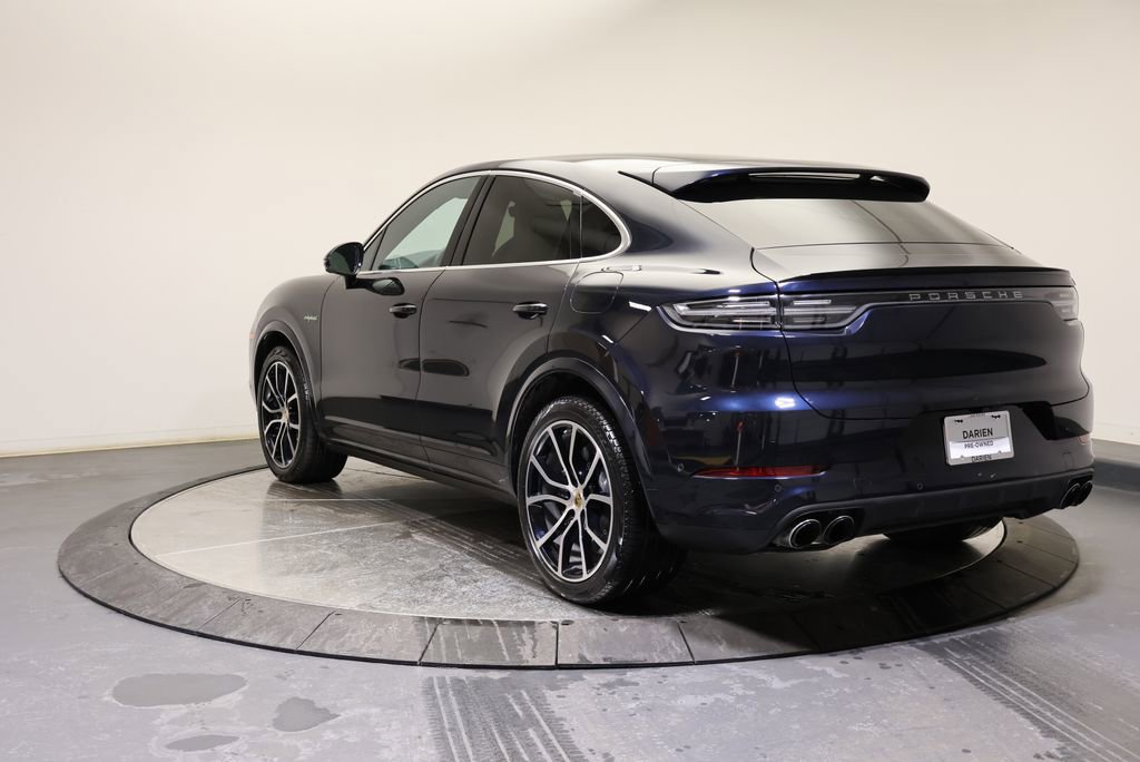 Certified 2023 Porsche Cayenne Turbo S image 3