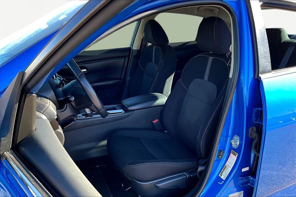 Used 2020 Nissan Sentra SV w/ Trunk Package image 27