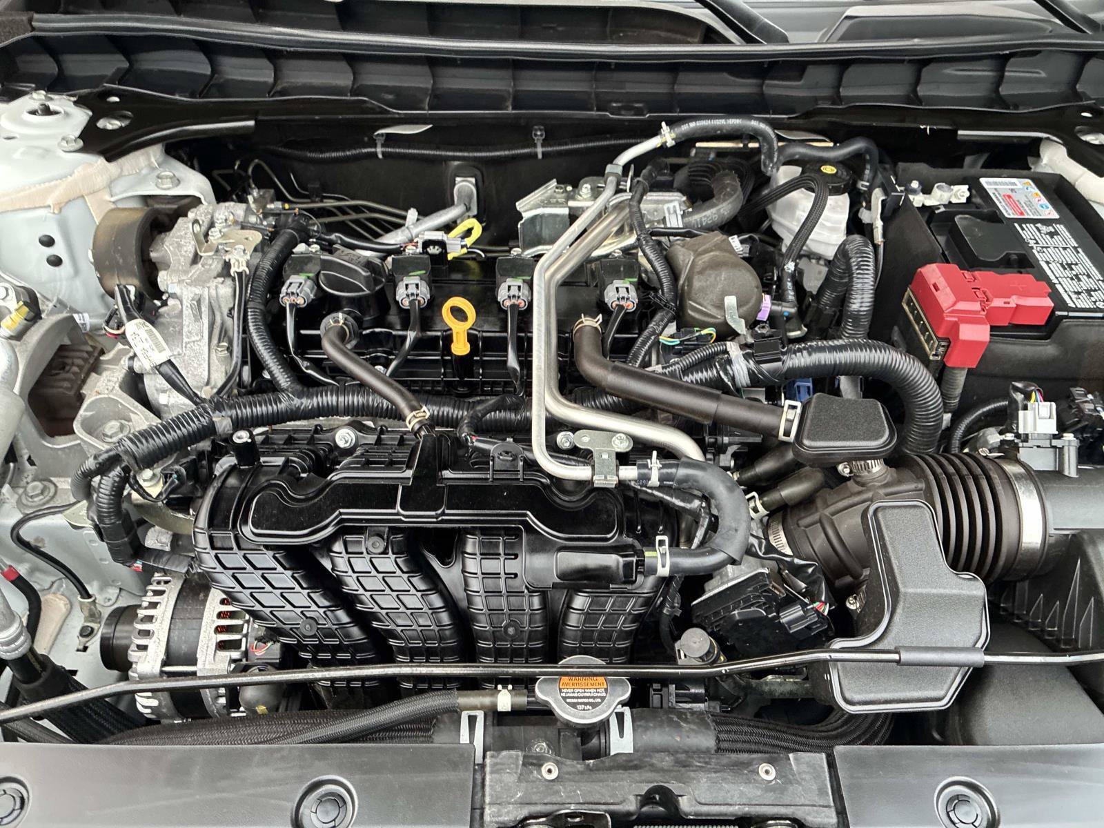 Used 2025 Nissan Altima 2.5 SV AWD/4WD image 21
