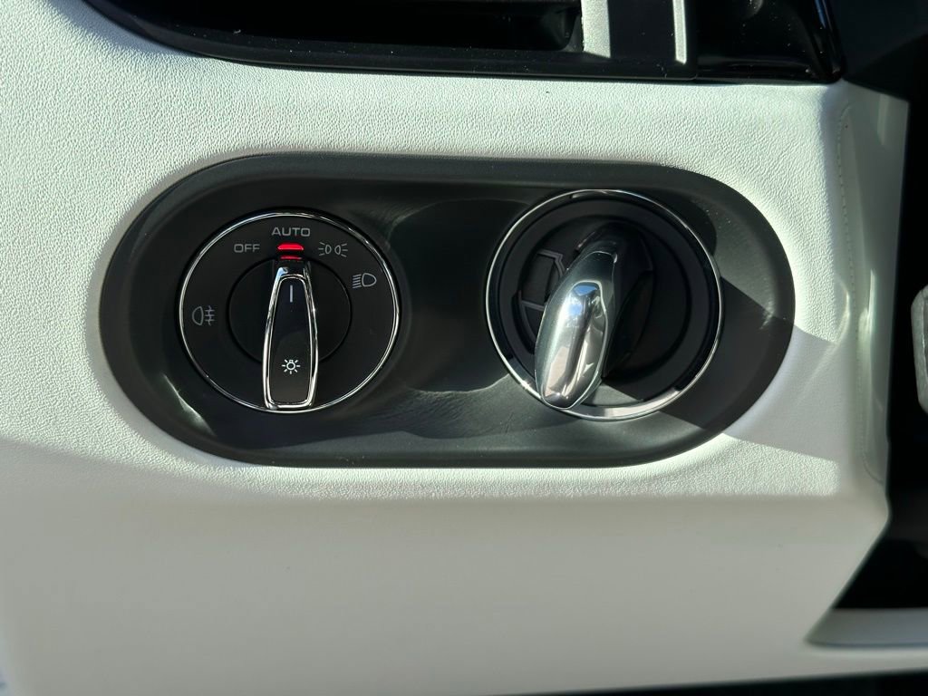 Used 2026 Porsche Macan S image 36