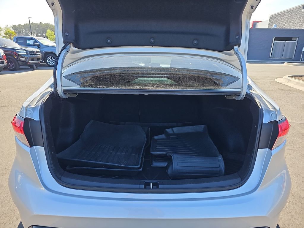 Used 2024 Toyota Corolla SE image 15