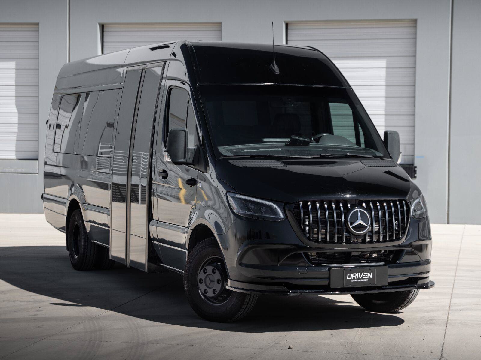 Used 2019 Mercedes-Benz Sprinter 3500 image 11