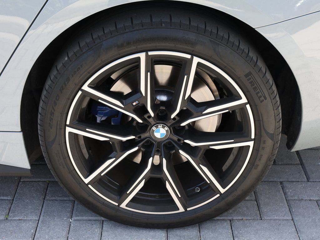 Used 2025 BMW i4 eDrive40 w/ M Sport Package image 42