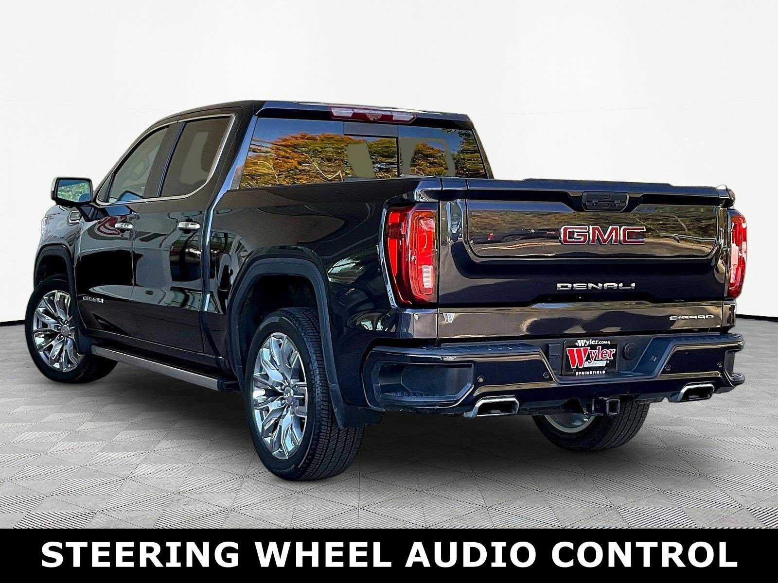 Used 2024 GMC Sierra 1500 Denali w/ Denali Reserve Package AWD/4WD image 4
