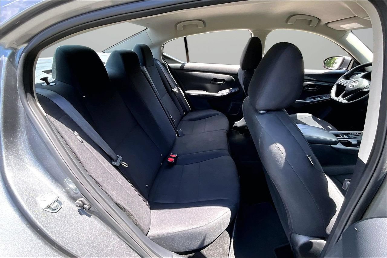 Used 2024 Nissan Sentra S FWD image 22
