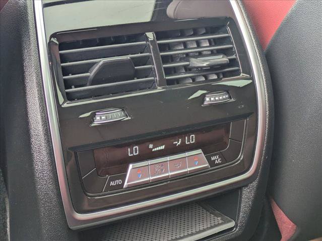 Used 2022 BMW X6 xDrive40i w/ M Sport Package AWD/4WD image 18