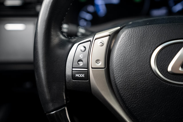 Used 2013 Lexus RX 450h AWD w/ Navigation Pkg image 19
