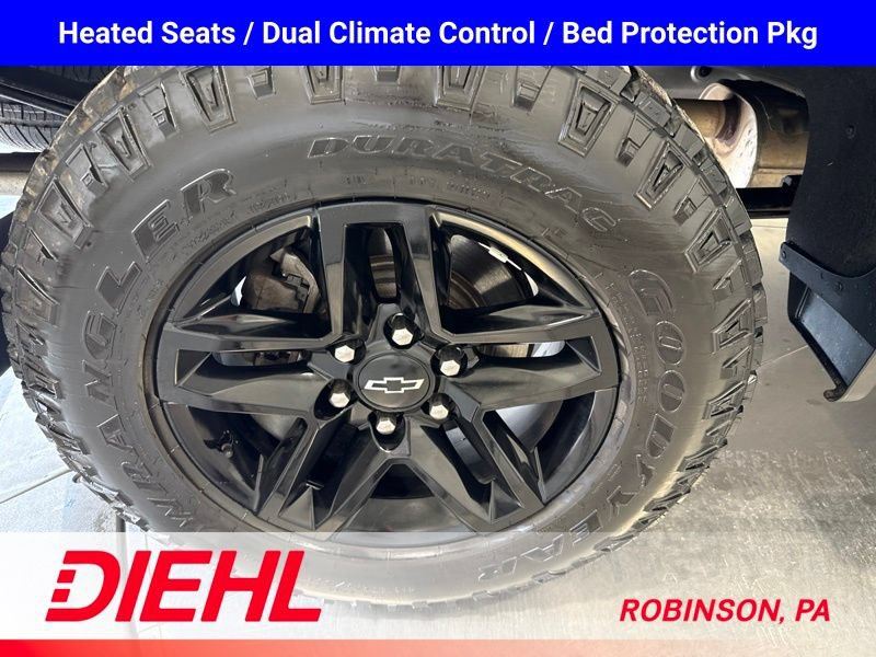 Used 2020 Chevrolet Silverado 1500 LT Trail Boss AWD/4WD image 10
