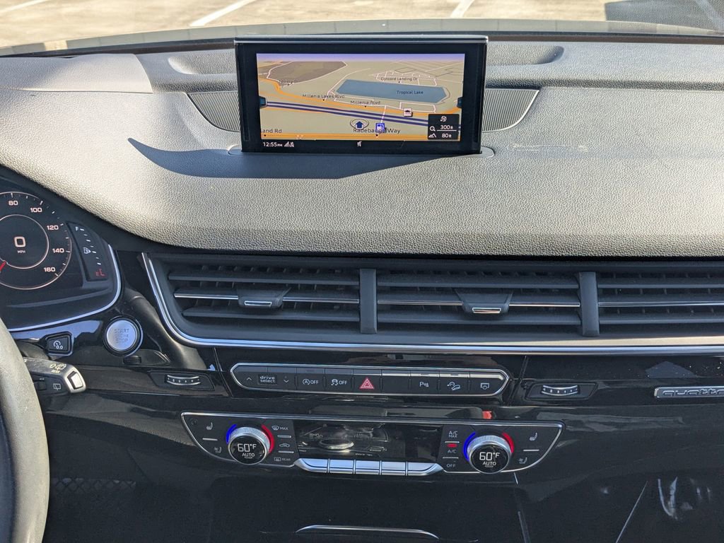 Used 2018 Audi Q7 3.0T Prestige image 6