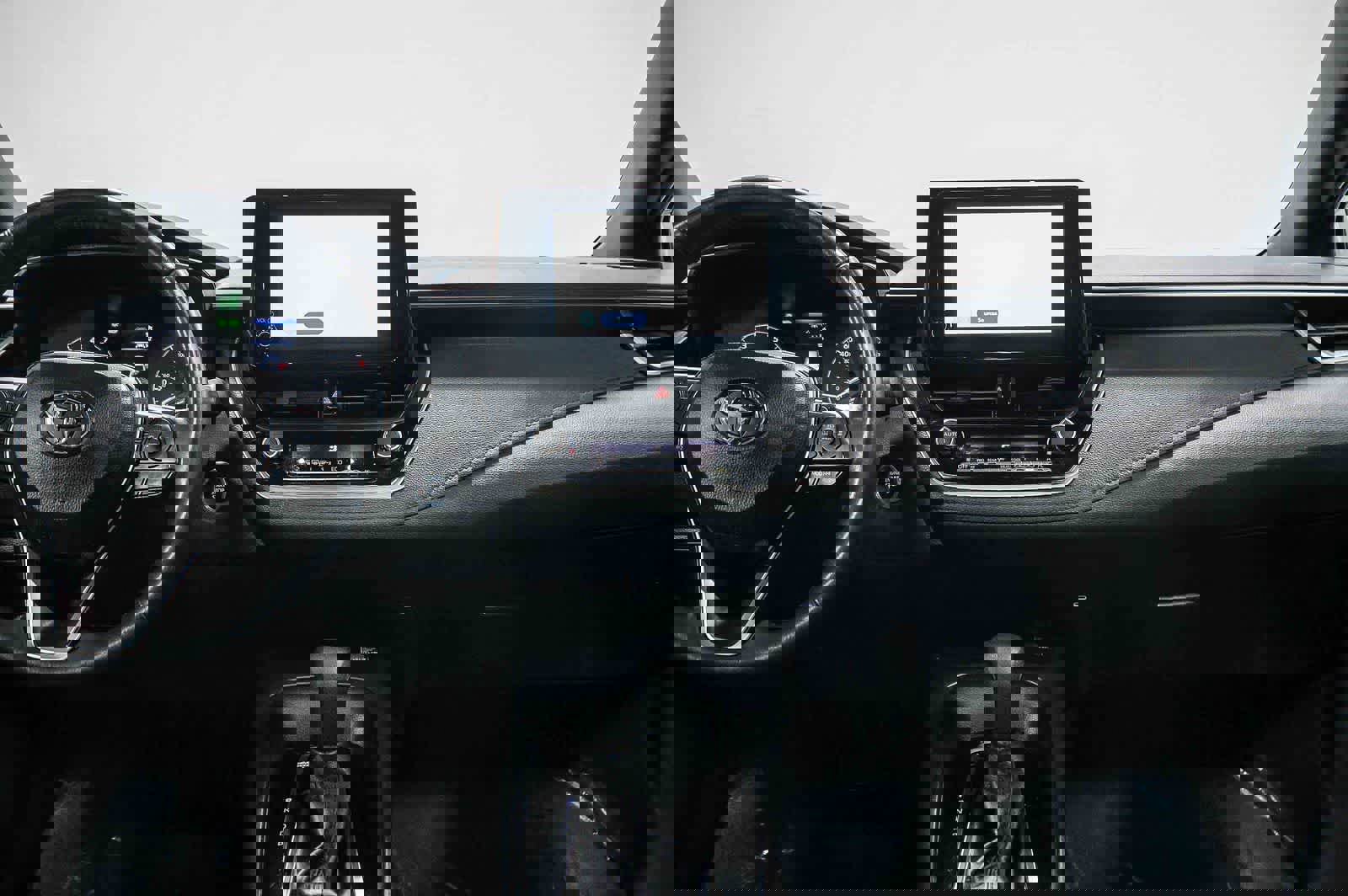 Certified 2024 Toyota Corolla SE w/ SE Premium Package FWD image 13