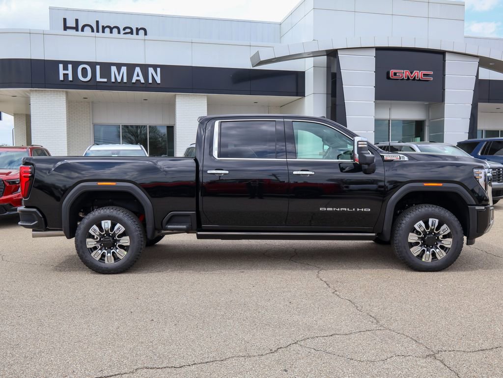 New 2026 GMC Sierra 2500 Denali w/ Denali Reserve Package AWD/4WD image 2