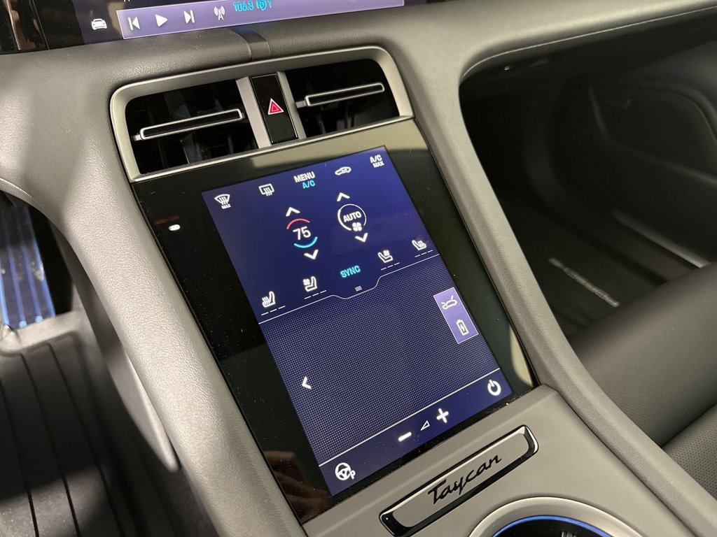 New 2026 Porsche Taycan 4S AWD/4WD image 29