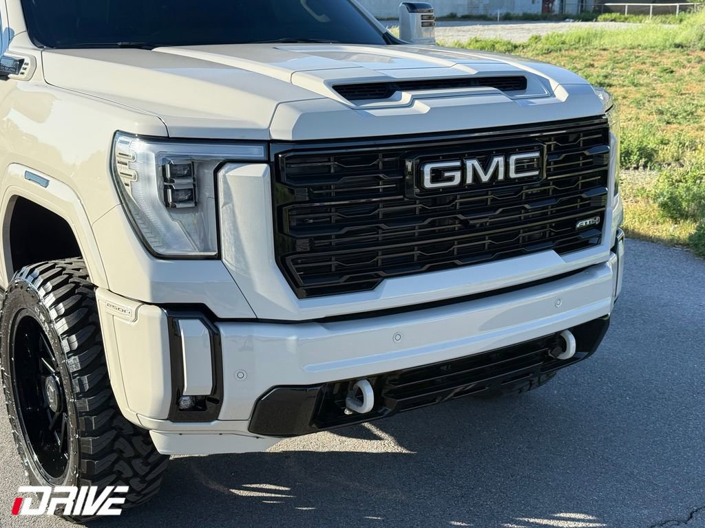 Used 2026 GMC Sierra 2500 AT4 w/ AT4 Premium Plus Package AWD/4WD image 5
