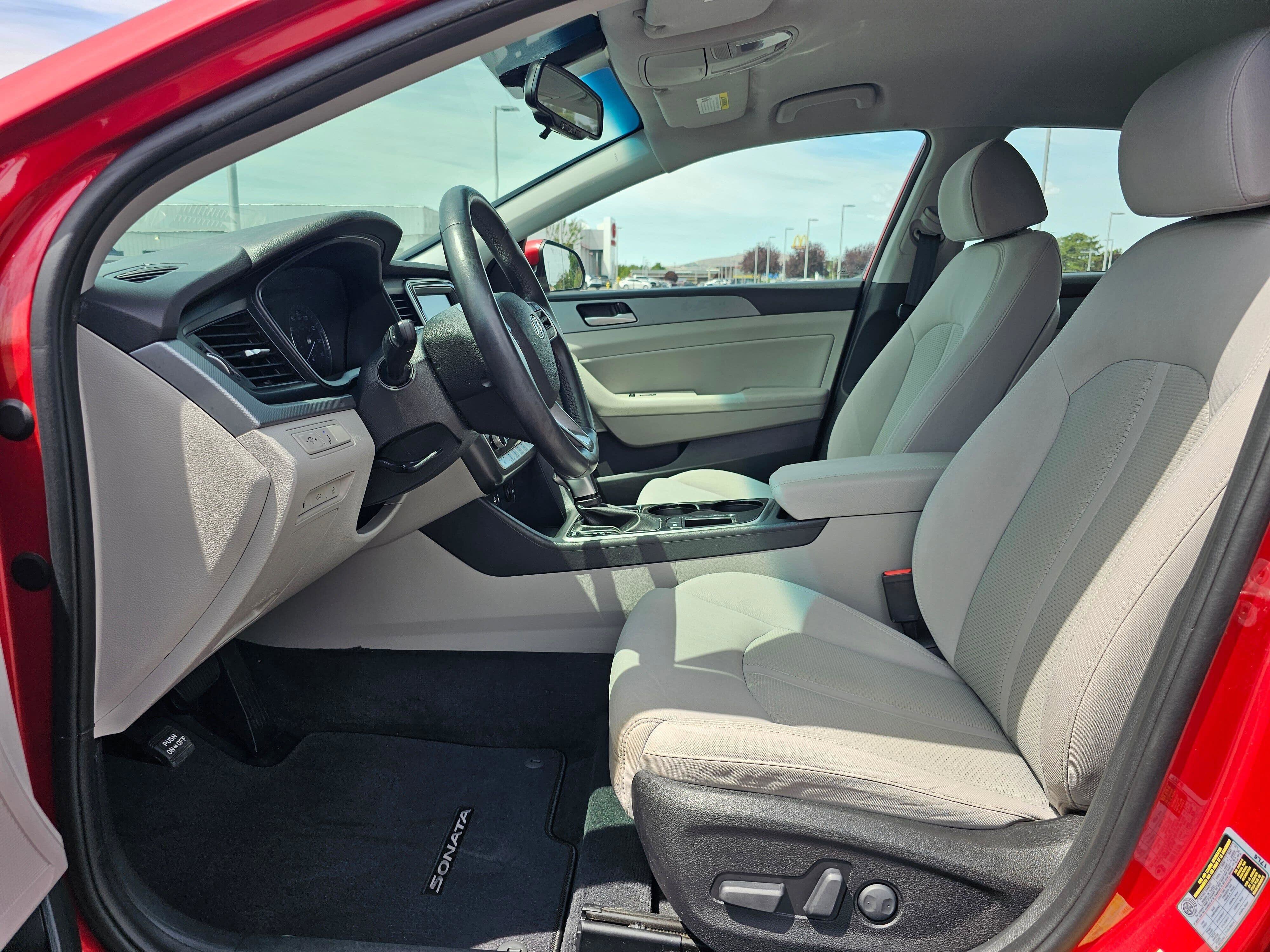 Used 2018 Hyundai Sonata SEL FWD image 20