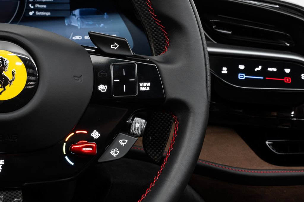 Used 2023 Ferrari SF90 Spider Base image 36