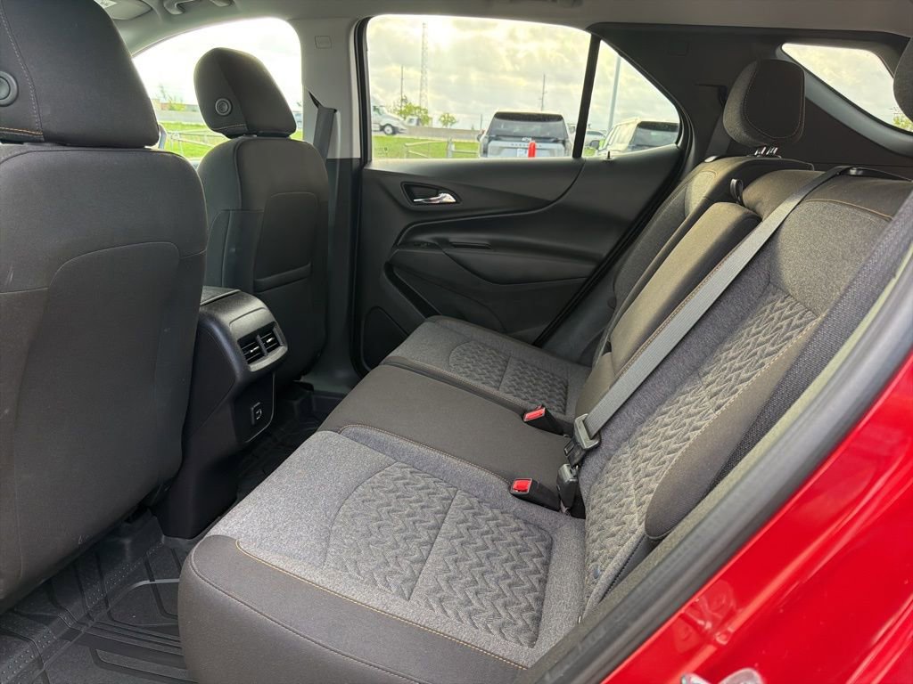 Certified 2024 Chevrolet Equinox LT w/ LPO, Floor Liner Package FWD image 14