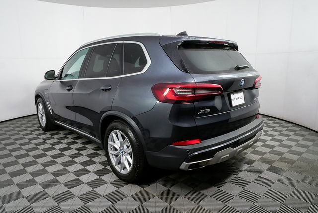 Used 2022 BMW X5 xDrive45e w/ Executive Package AWD/4WD image 30