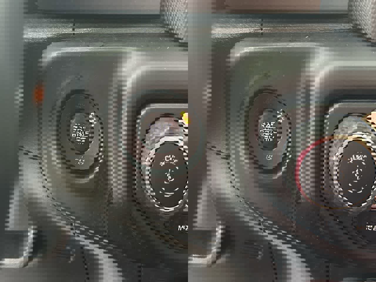 Used 2021 Jeep Wrangler Unlimited Sport image 31