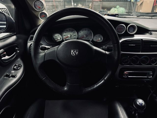 Used 2004 Dodge Neon image 24