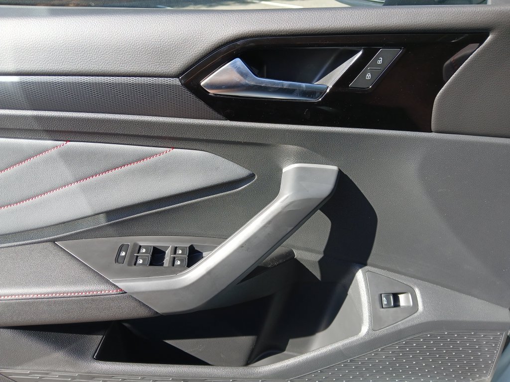 New 2027 Volkswagen Jetta GLI Autobahn FWD image 11