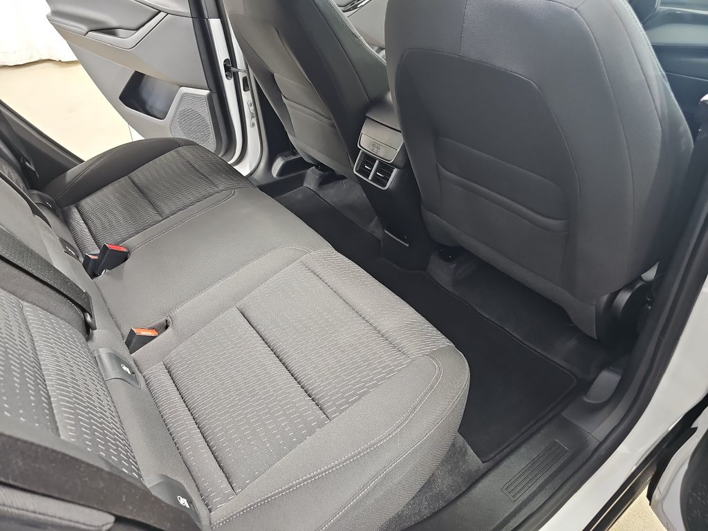 Certified 2025 Chevrolet Equinox LT w/ Safety and Technology Package AWD/4WD image 14