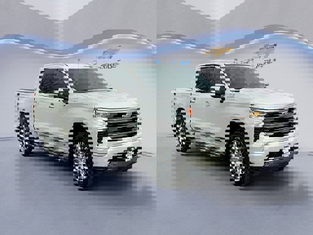 Used 2022 Chevrolet Silverado 1500 High Country w/ High Country Premium Package image 7