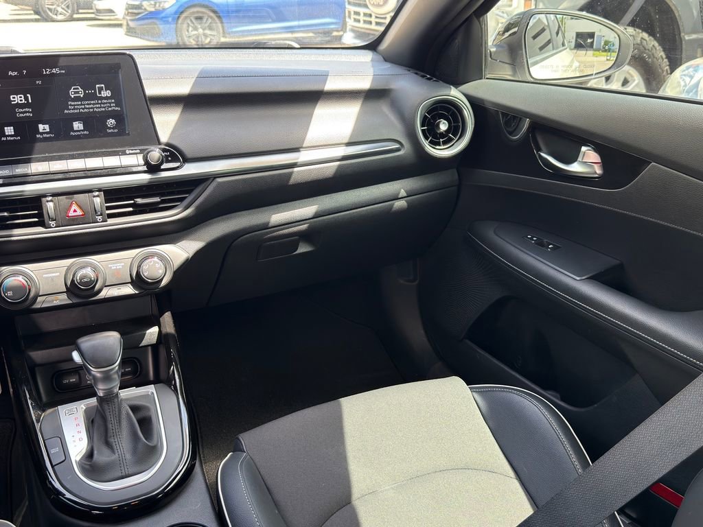 Used 2020 Kia Forte GT-Line image 21