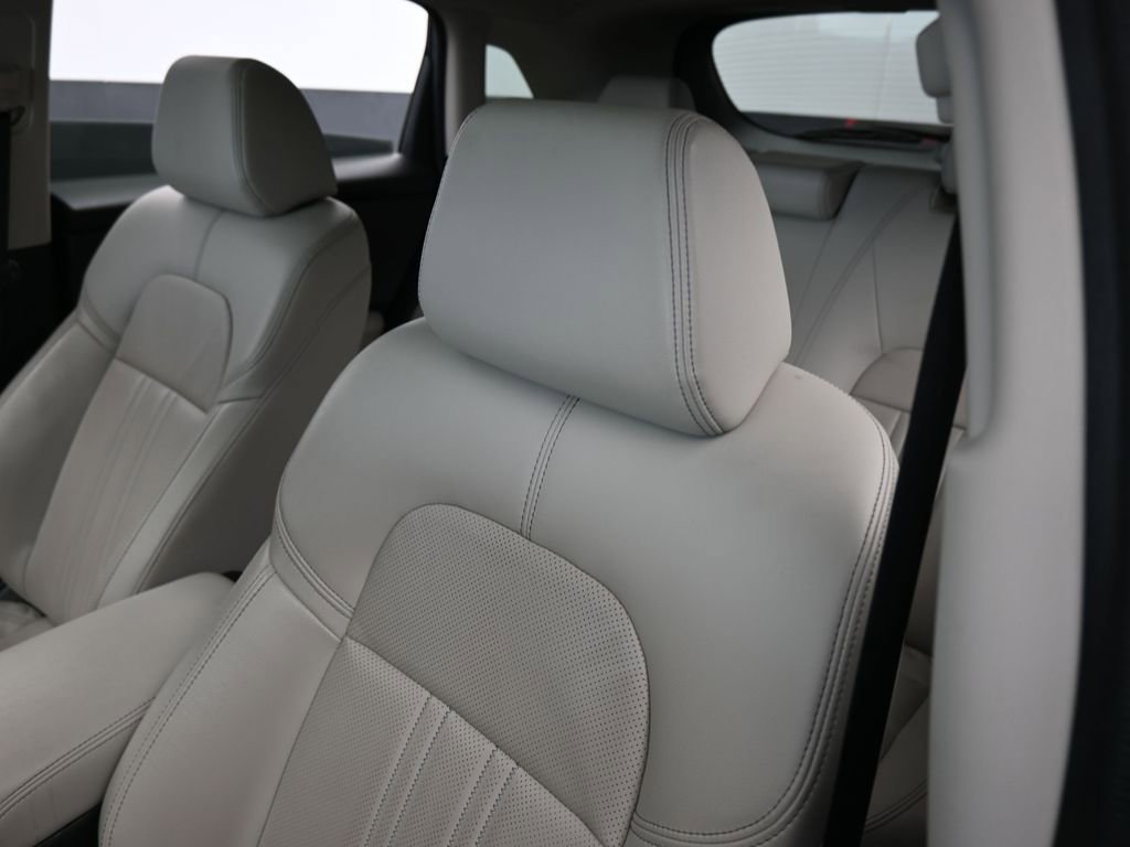 Used 2023 Honda HR-V EX-L image 17