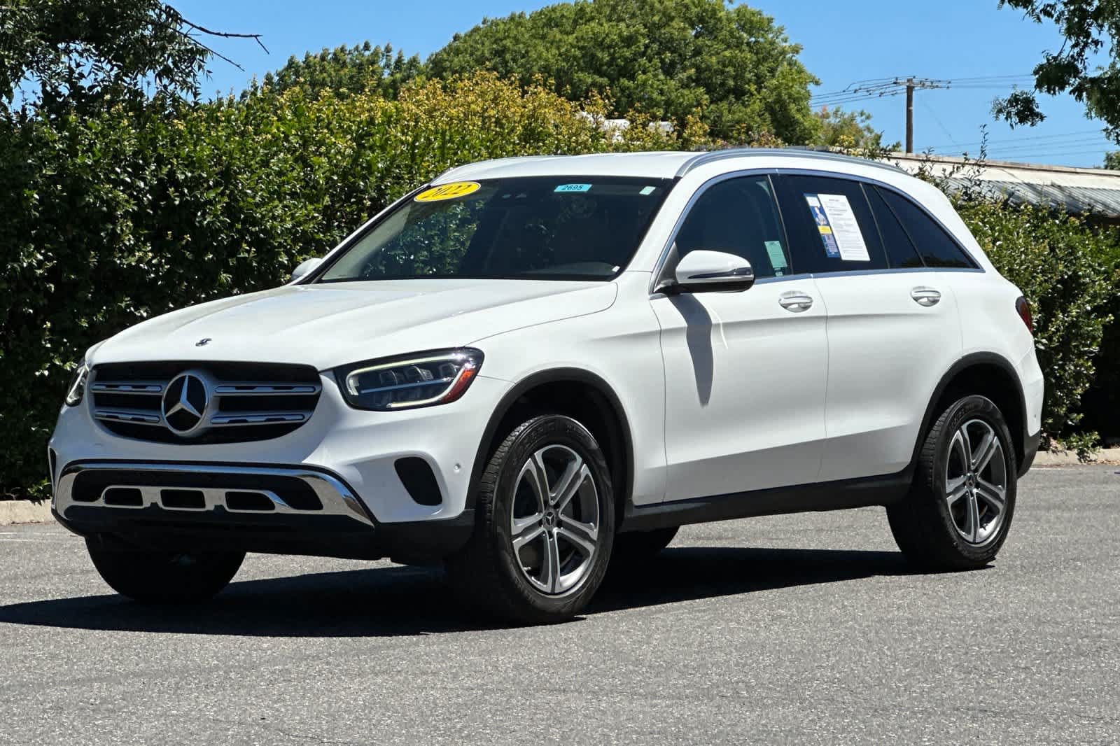 Used 2022 Mercedes-Benz GLC 300 4MATIC image 7