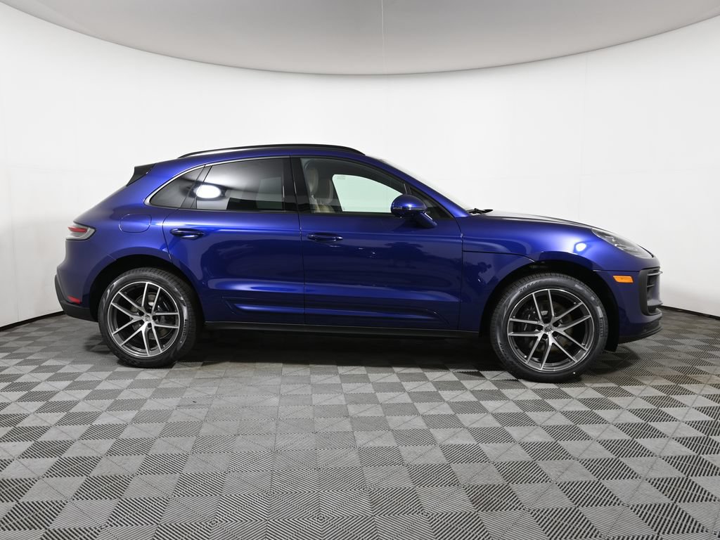 New 2026 Porsche Macan AWD/4WD image 8