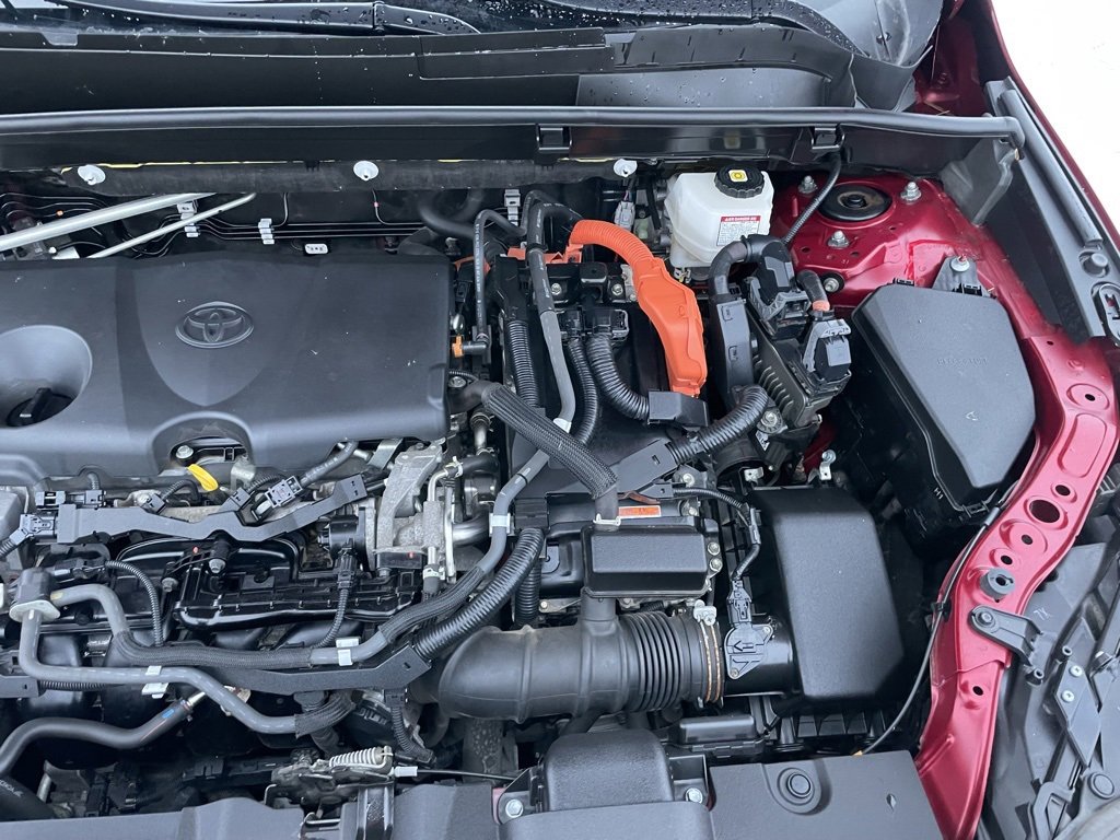 Used 2021 Toyota Venza XLE image 40