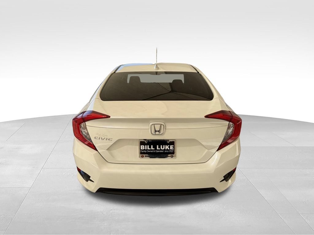 Used 2018 Honda Civic EX image 8