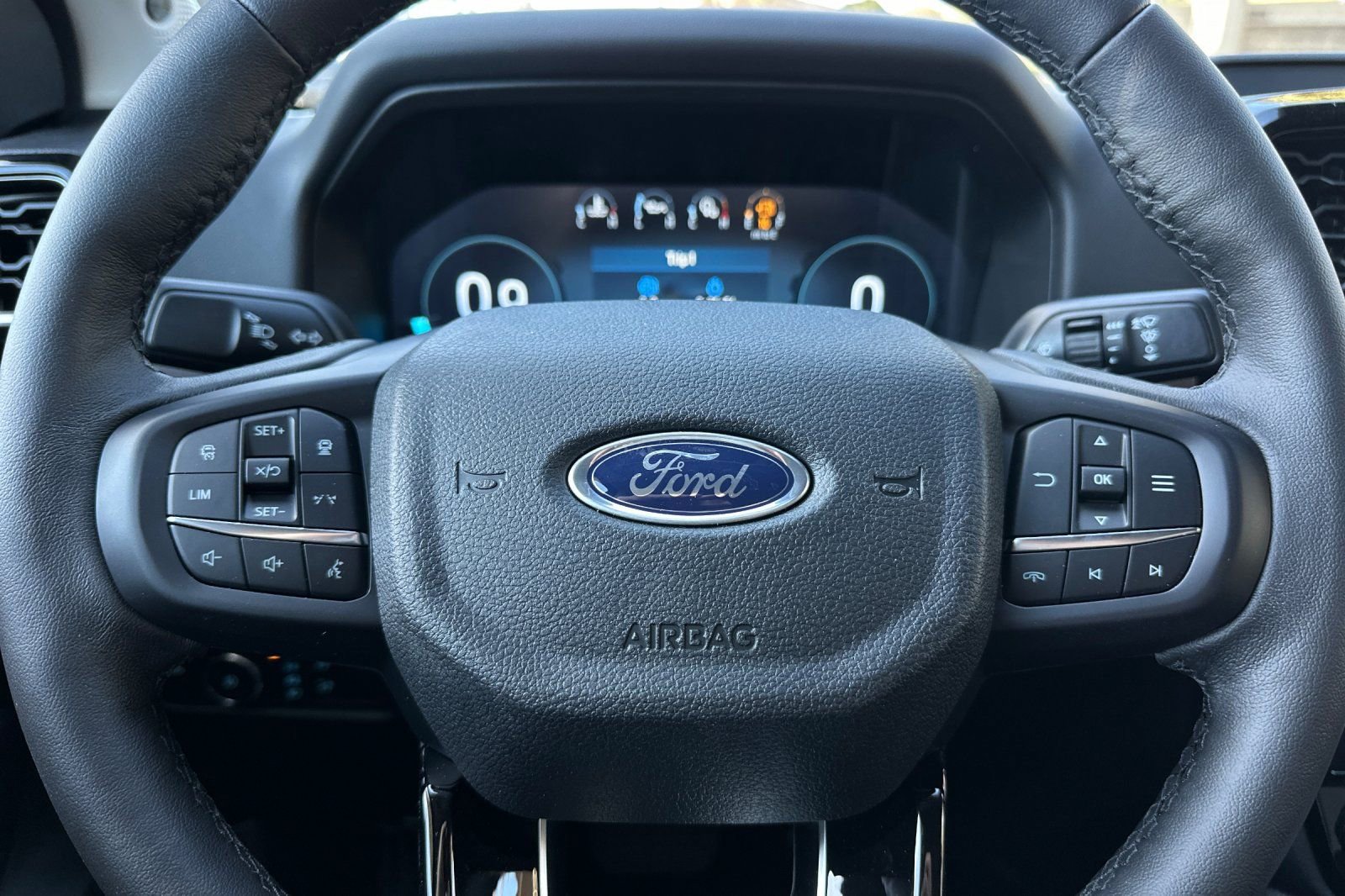 New 2025 Ford Ranger Lariat w/ FX4 Off-Road Package image 22