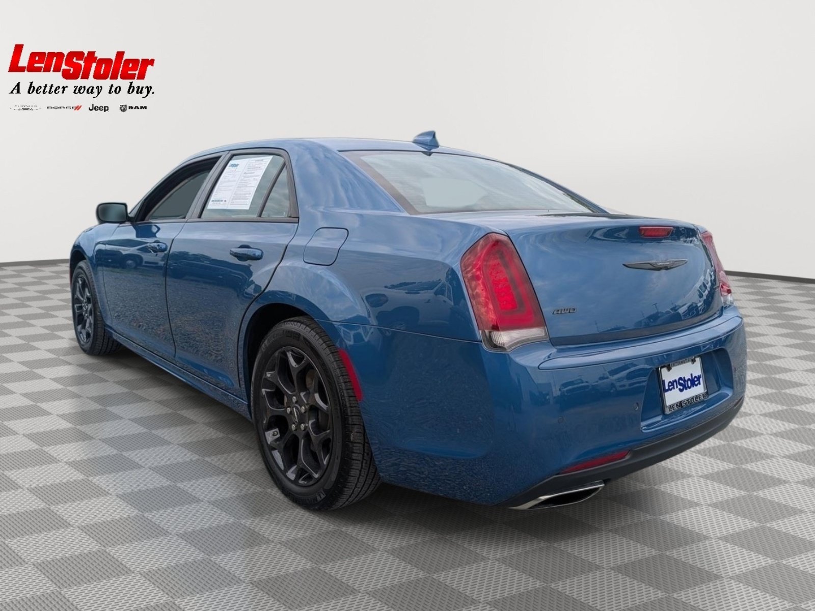 Used 2023 Chrysler 300 Touring L w/ Popular Equipment Group AWD/4WD image 3