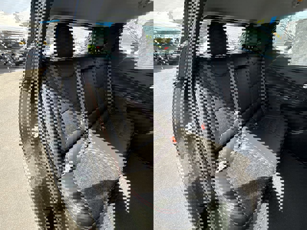 Used 2023 Chevrolet Bolt EUV Premier w/ Sun & Sound Package image 26