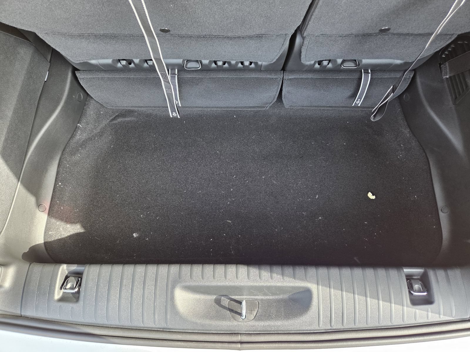 New 2026 Chrysler Voyager LX FWD image 26