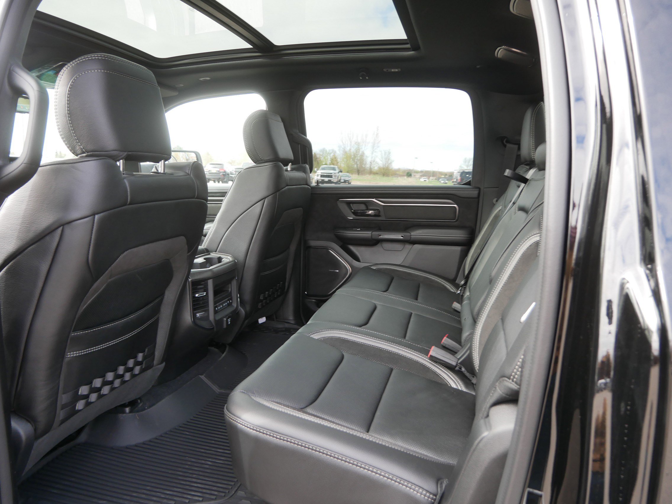 New 2026 RAM 1500 RHO w/ RHO Level 1 Equipment Group AWD/4WD image 4