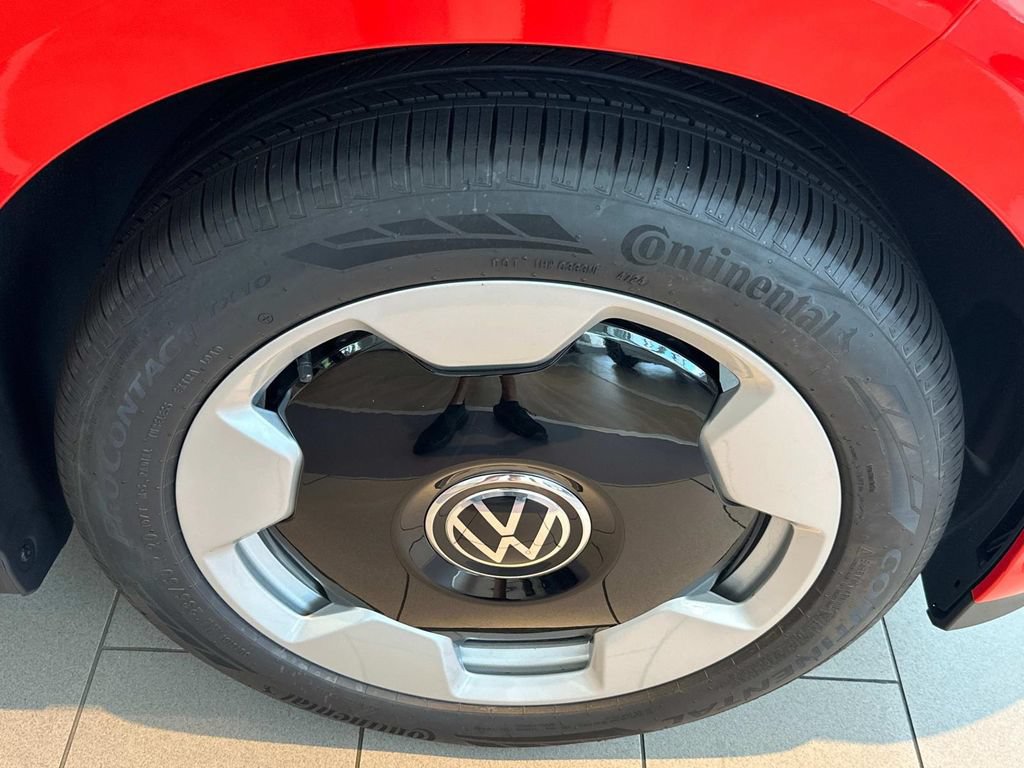 New 2025 Volkswagen ID. Buzz Pro S RWD image 29