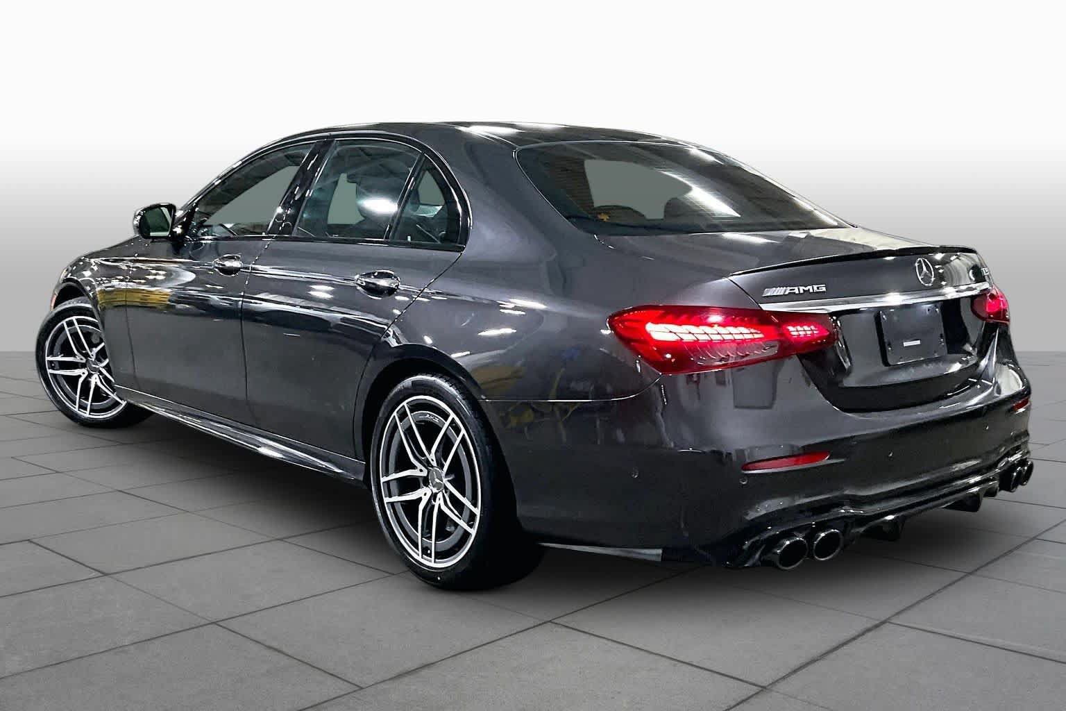 Used 2022 Mercedes-Benz E 53 AMG 4MATIC Sedan image 12