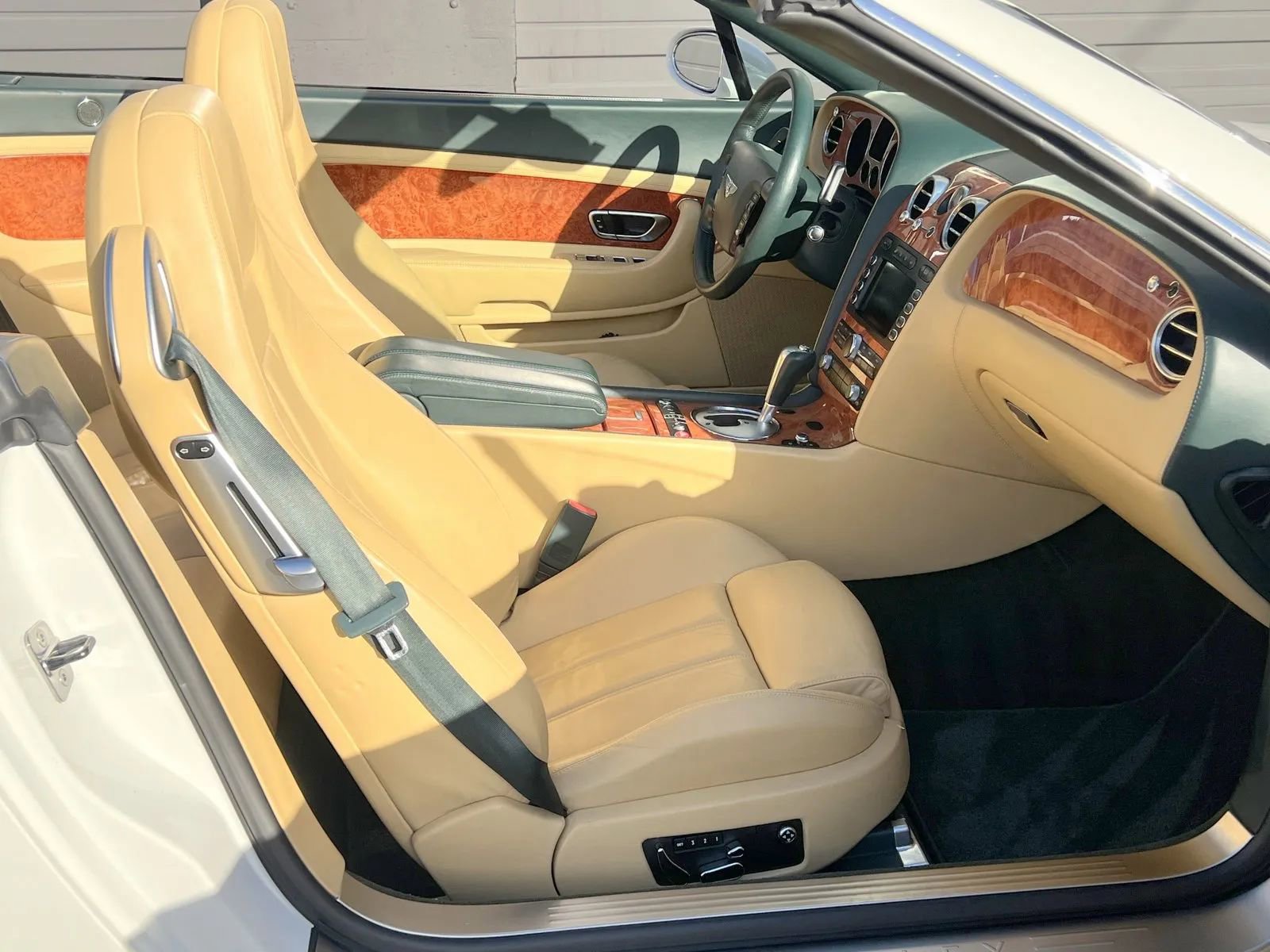 Used 2007 Bentley Continental GTC image 15