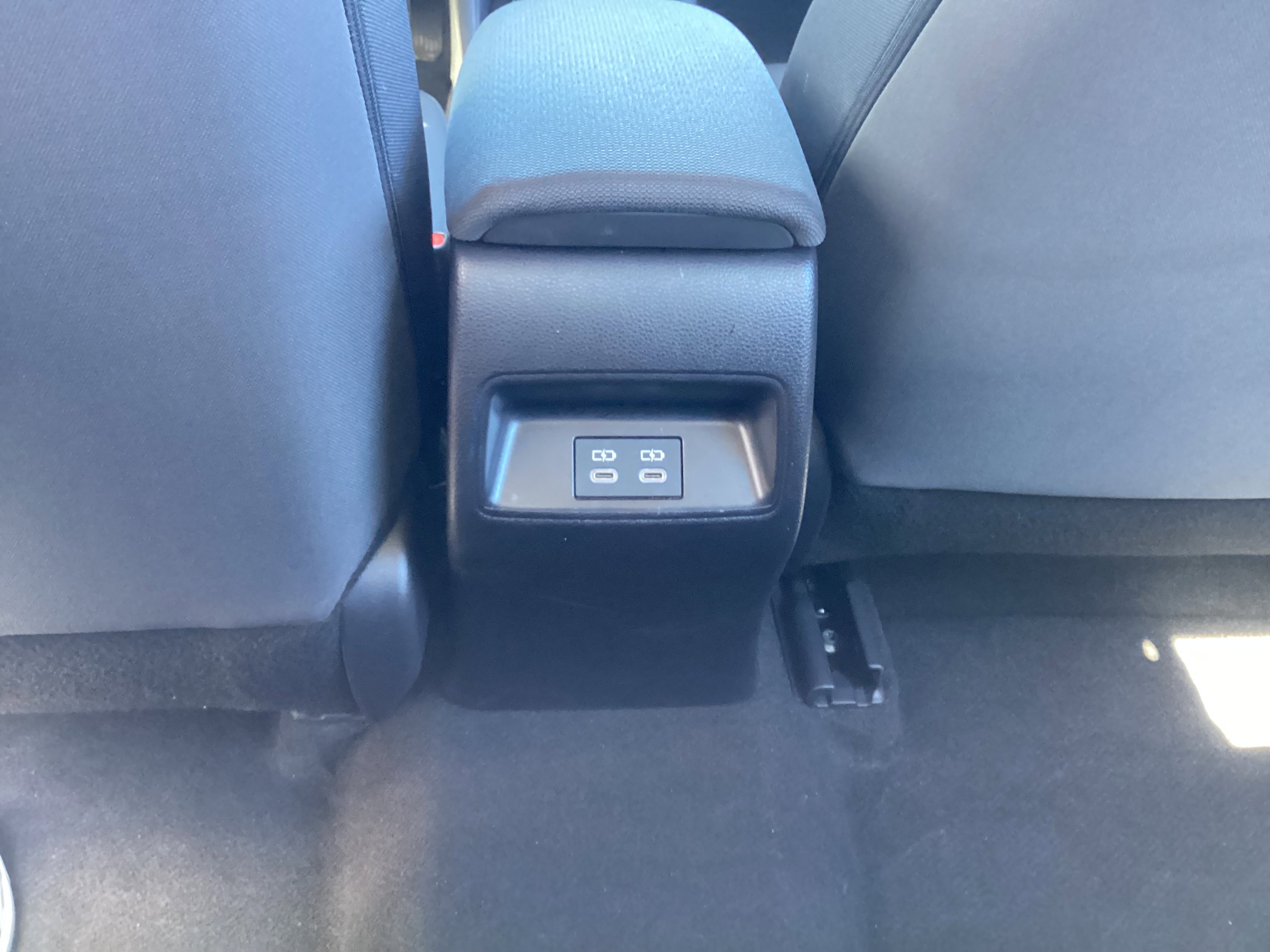 Certified 2025 Toyota Corolla LE image 15