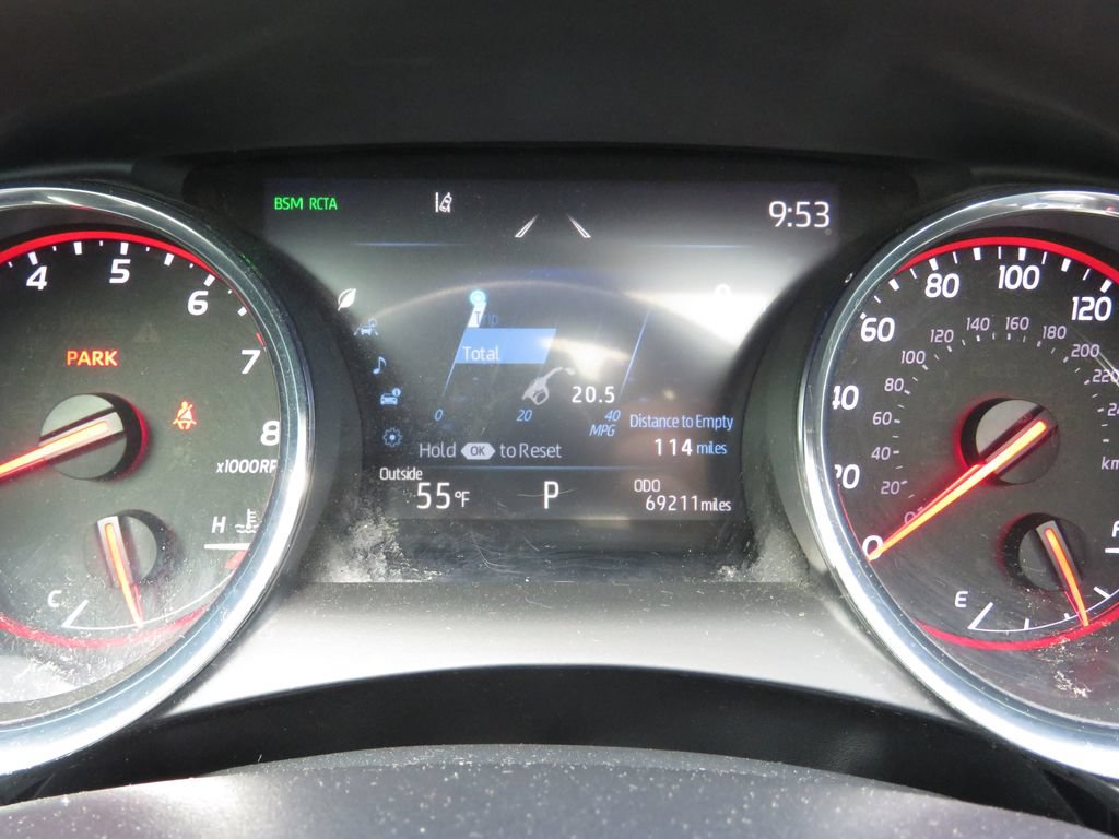 Used 2019 Toyota Camry XSE w/ Navigation Package FWD image 20