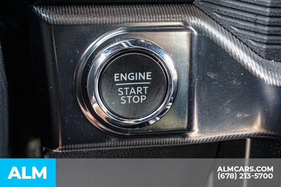 Used 2025 Ford F150 Raptor AWD/4WD image 46