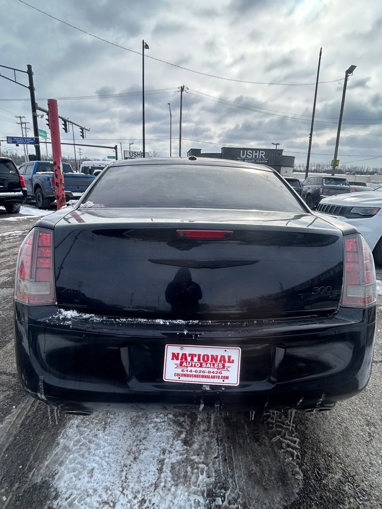 Used 2014 Chrysler 300 S image 8