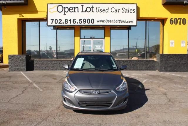 Used 2017 Hyundai Accent SE FWD image 4