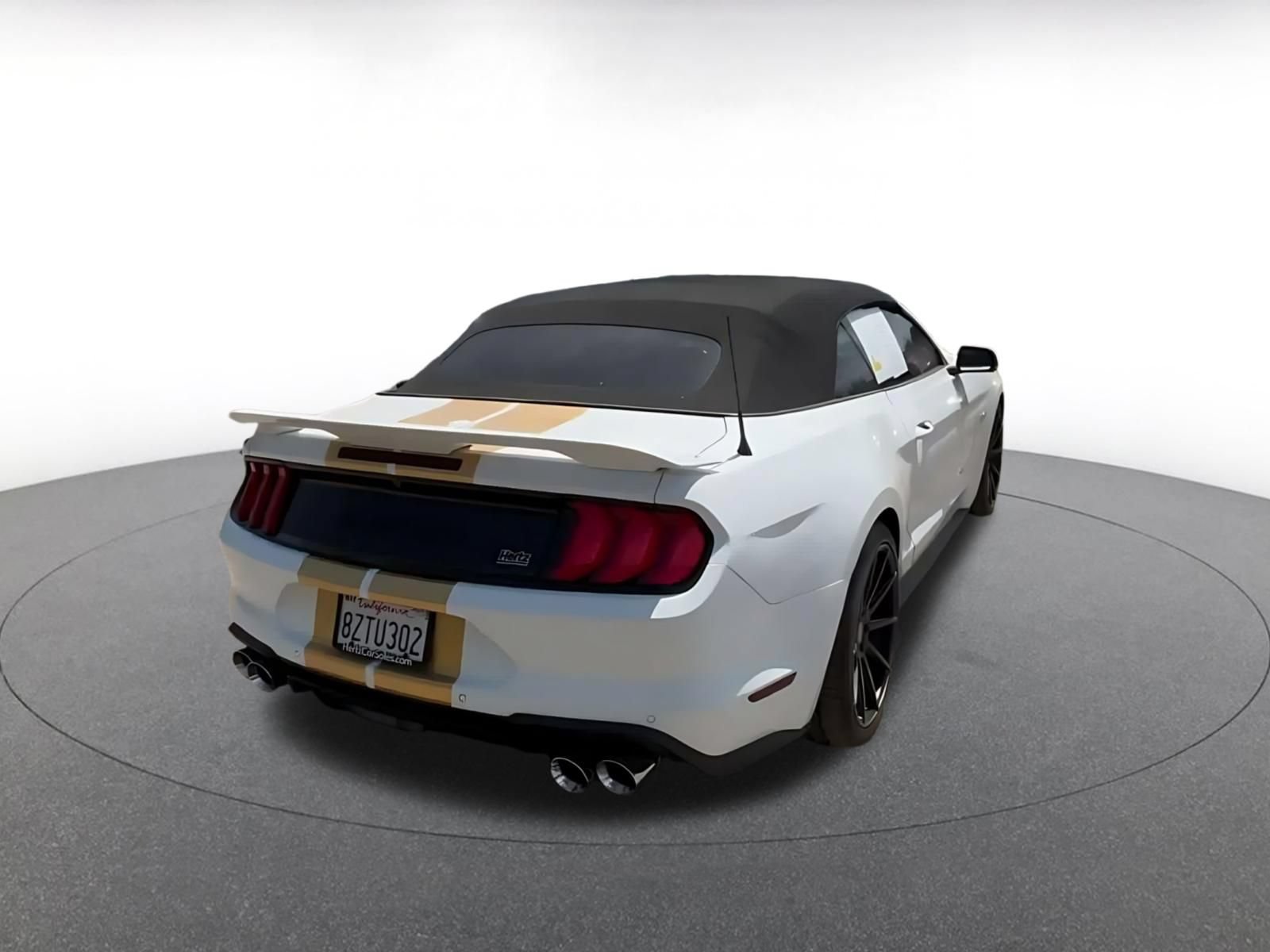 Used 2022 Ford Mustang GT Premium w/ GT Performance Package RWD image 14