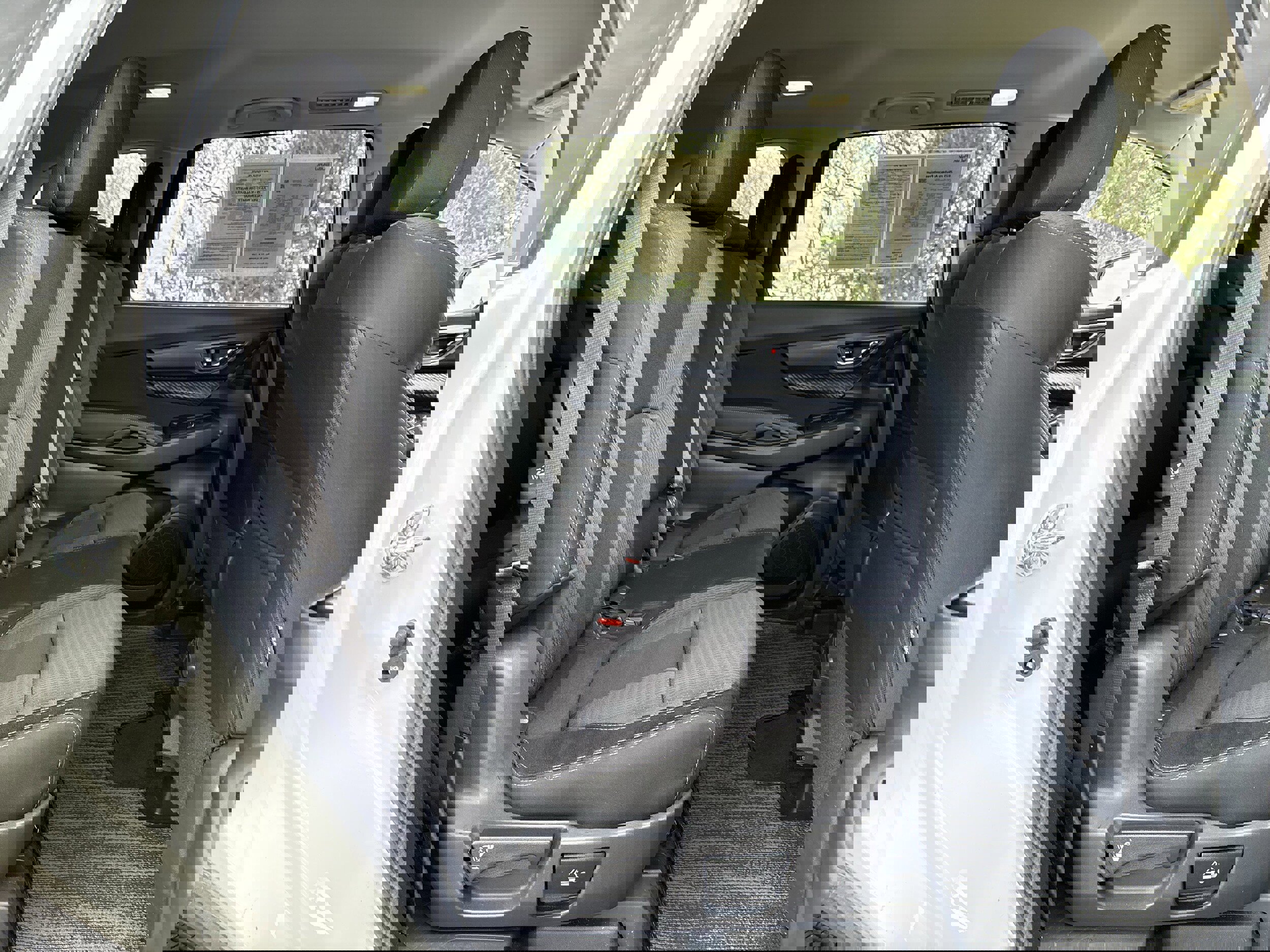 Used 2025 Subaru Ascent Premium image 29