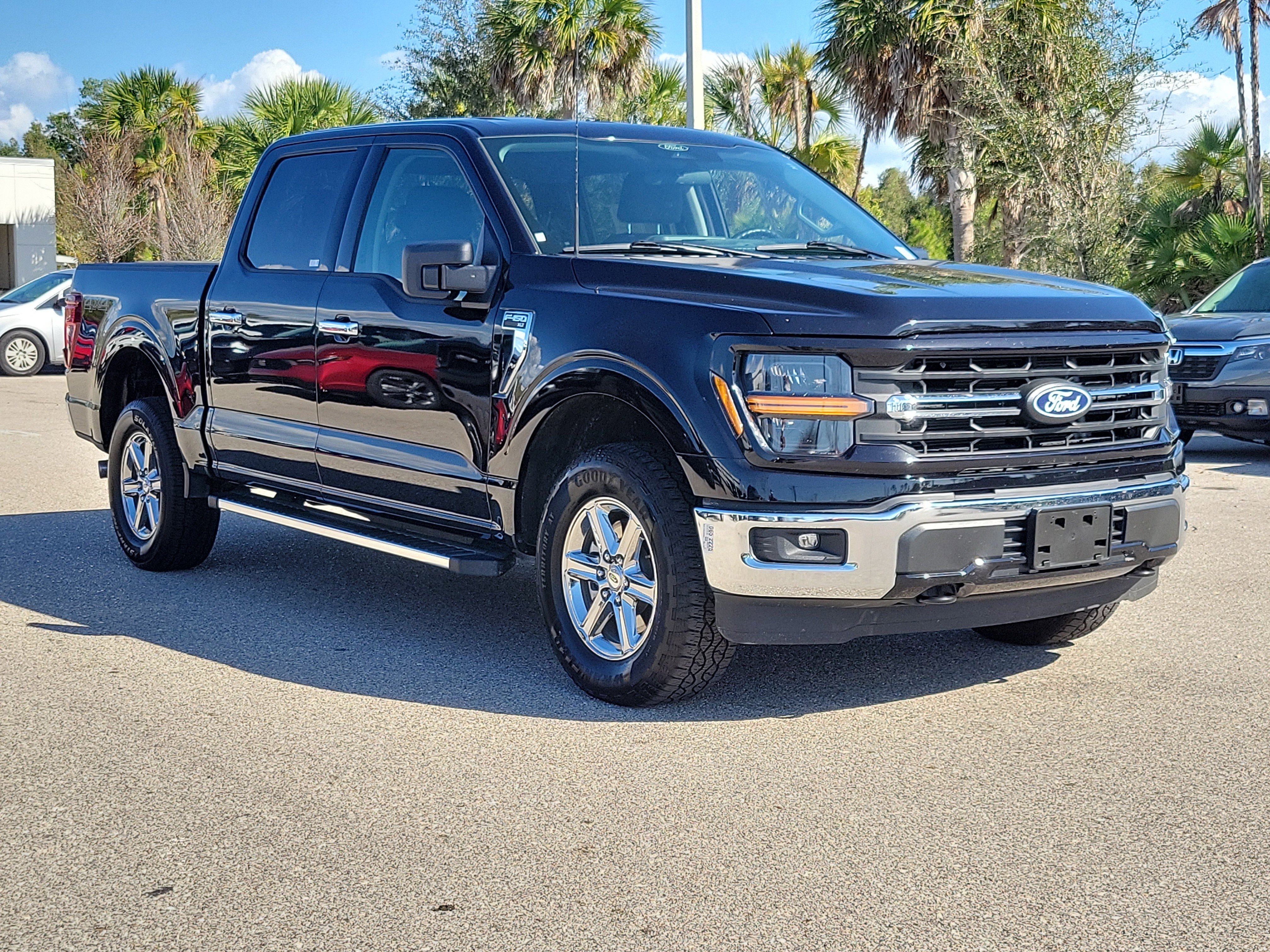 Used 2025 Ford F150 XLT w/ Equipment Group 301A Standard image 31
